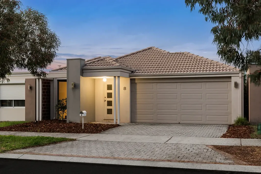 Haynes 4બેડરૂમ Stylish Family Living with Multiple Living Areas