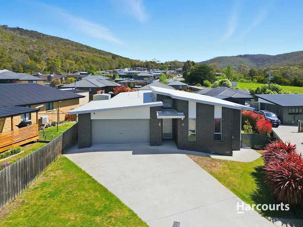 5 Blossom Crescent, Cambridge, TAS 7170