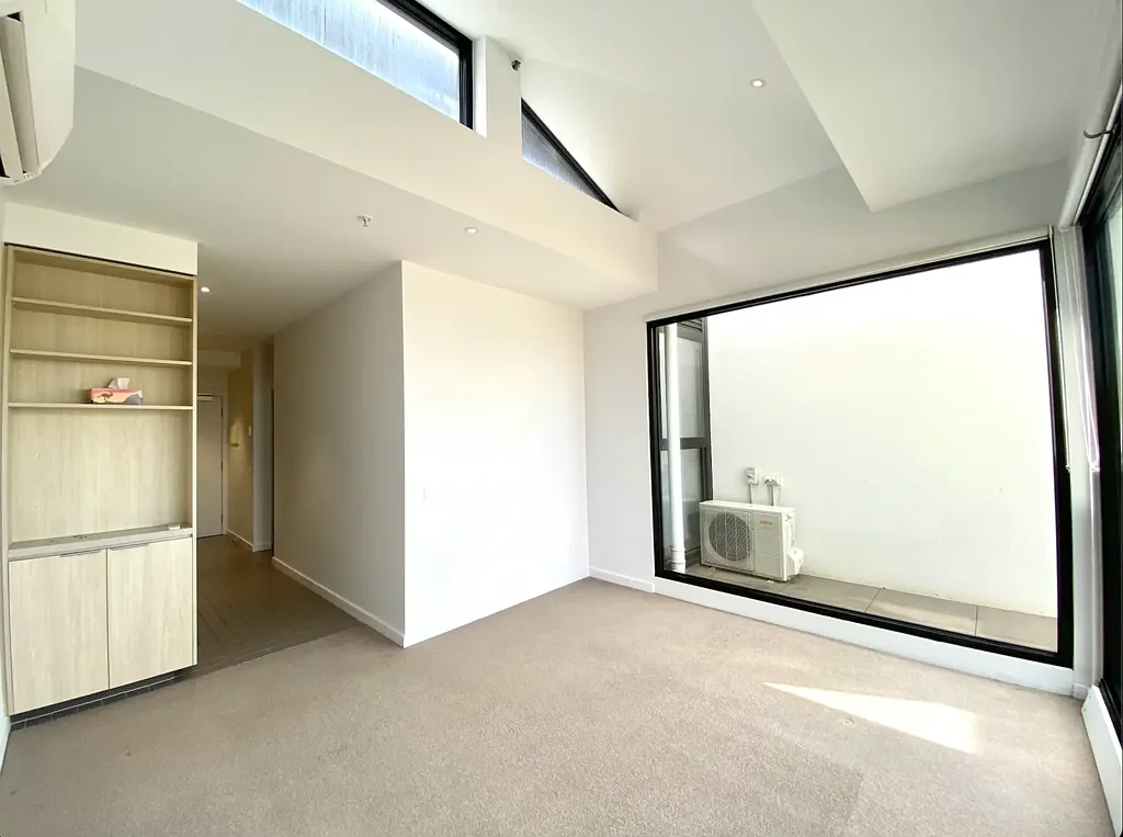 Chic 1-Bedroom Apartment at Sovereign Apartments,