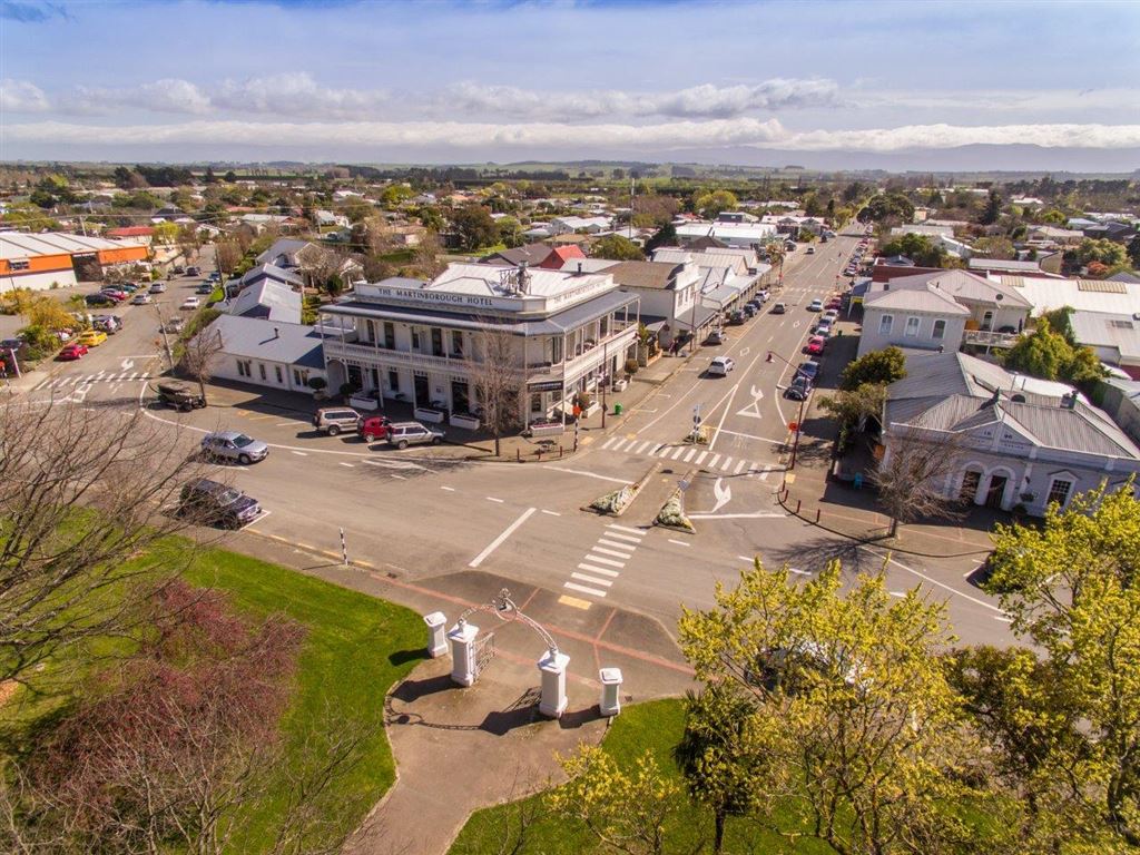 10 Memorial Square, Martinborough, South Wairarapa, 0 कमरे, 0 बाथरूम