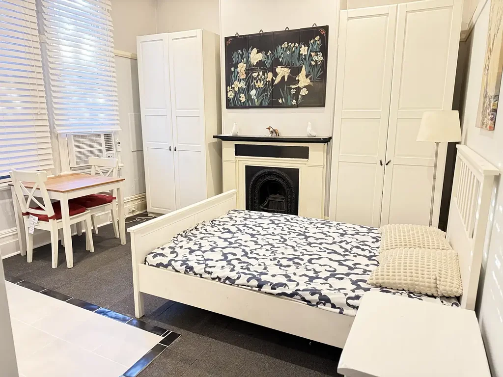 MODERN FURNISHED STUDIO WITH AIRCON