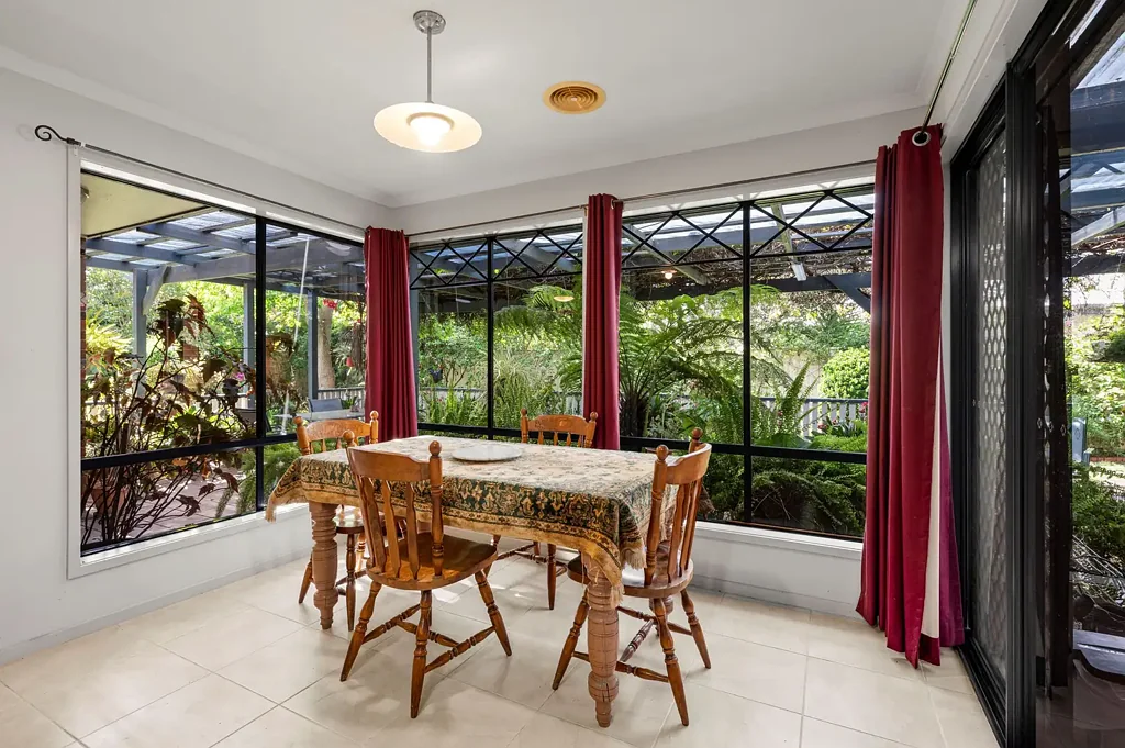 Benalla 3房  “The Lexton“	A modern family Home to enjoy
