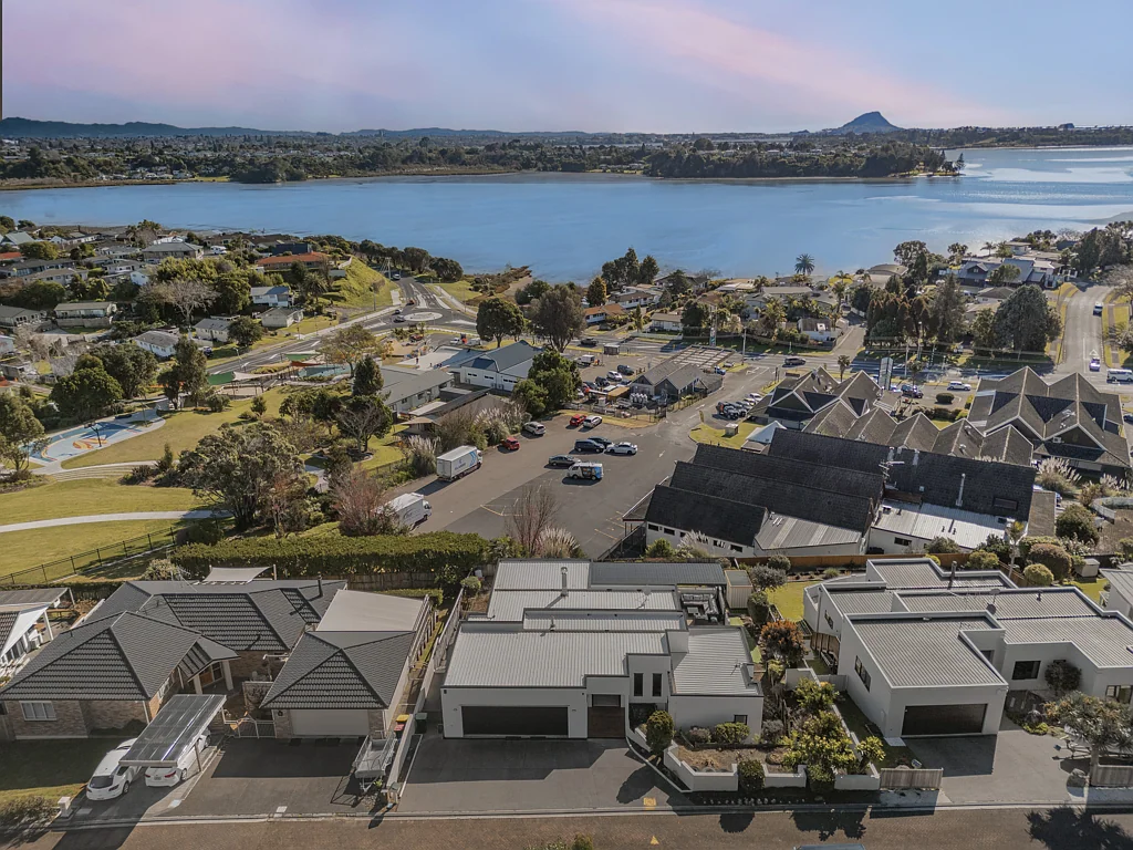 8 Lorrigan Way, Welcome Bay, Tauranga, Bay of Plenty