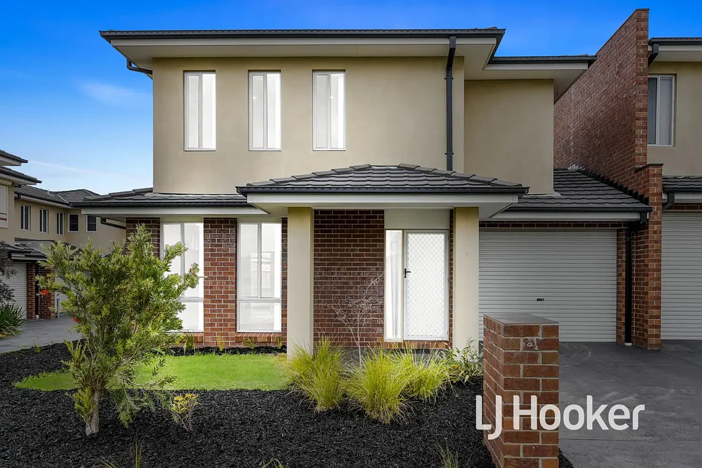 4 Ashford Close, Hampton Park, VIC 3976