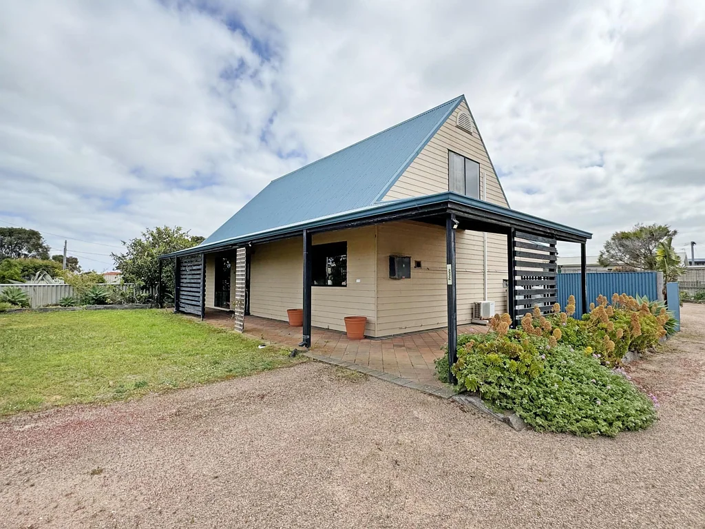 21 Arthur Street, Castletown, WA 6450