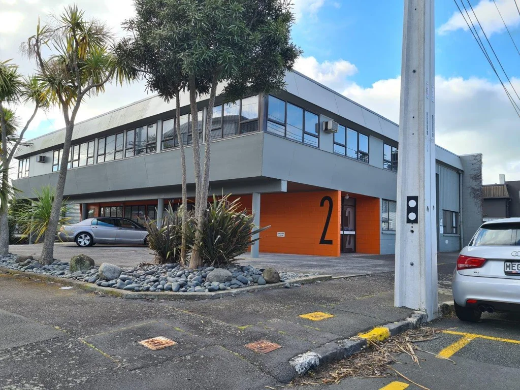 Mount Eden CBRE - Strandalone Warehouse and Office Available Now