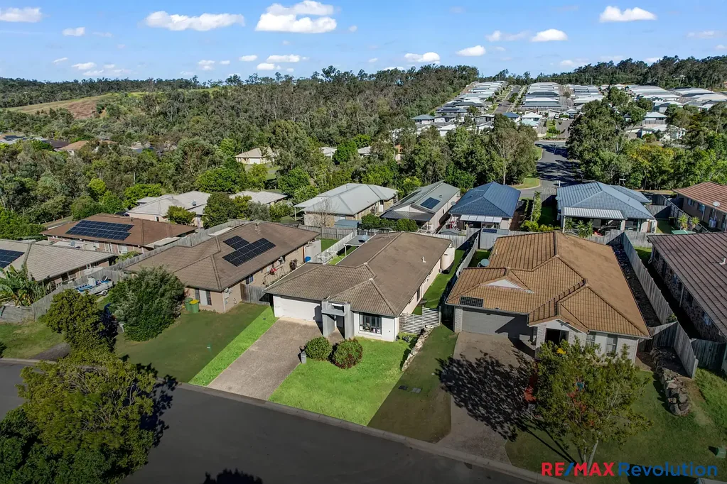 6 Oakvale Avenue, Holmview, QLD 4207