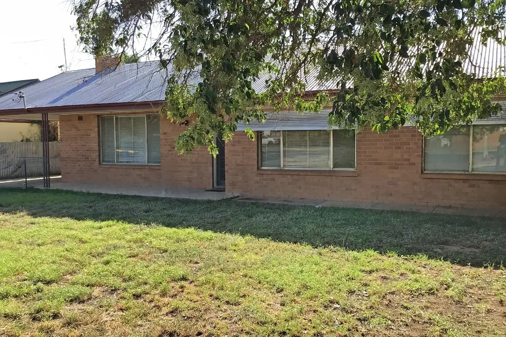 21 Sixth Avenue, Narromine, NSW 2821