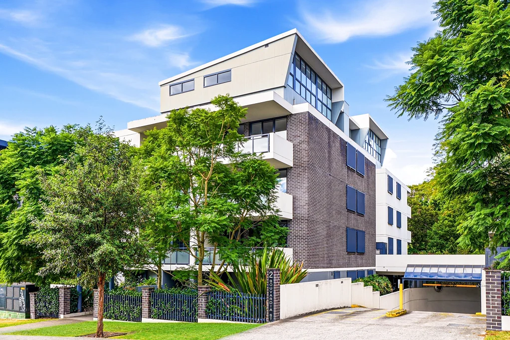 Asquith 2Phòng ngủ Modern Family Apartment in Prime Walk-to-Station Location