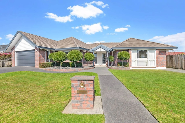32 Matterhorn Crescent, Northpark, Manukau City