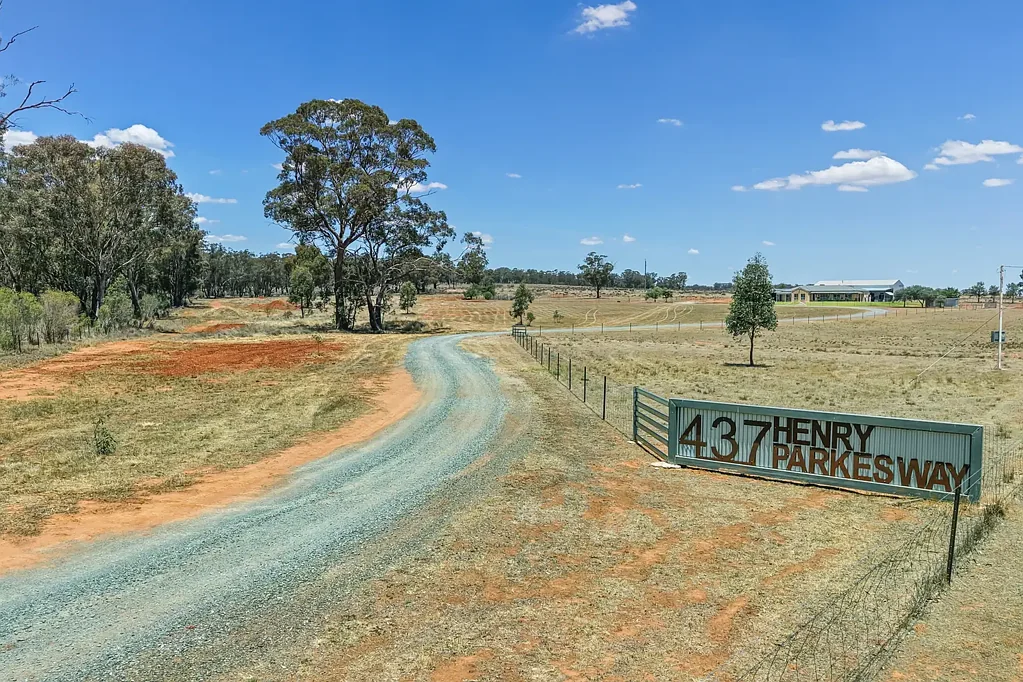 437 Henry Parkes Way, Parkes, NSW 2870