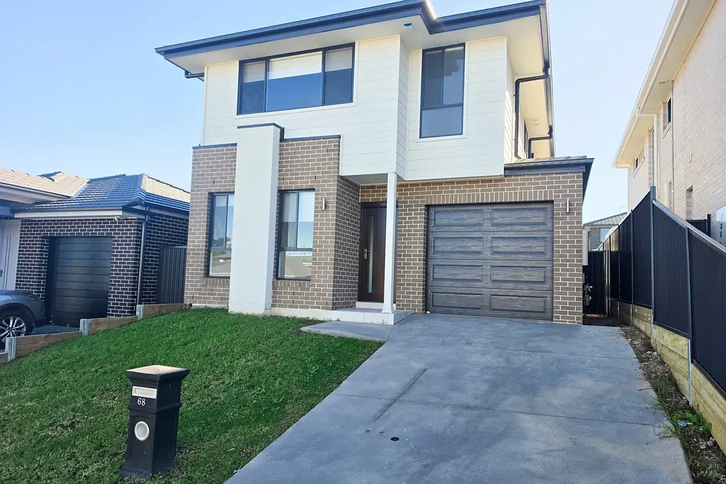 Double Storey Family Home with bedroom & bathroom downstair