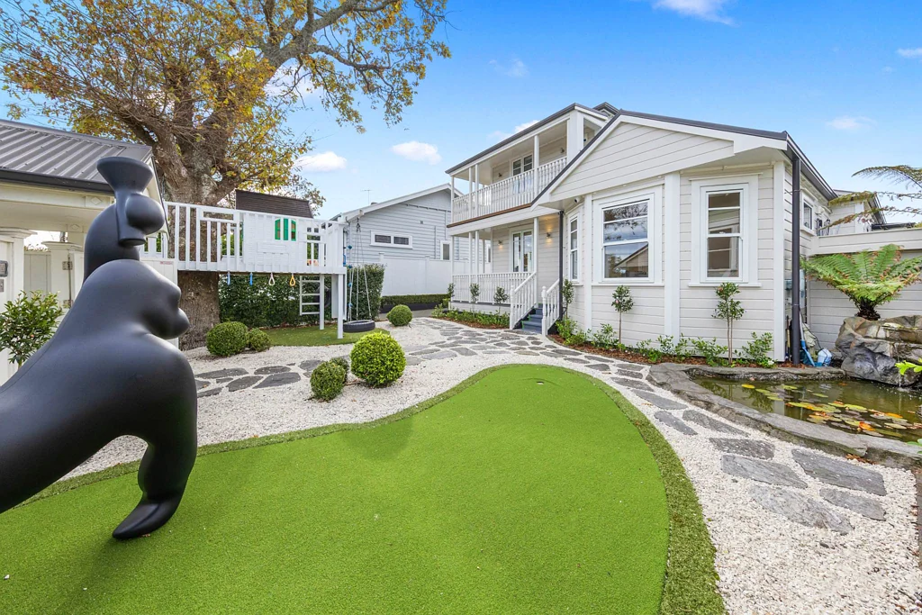 12 Dexter Avenue, Mt Eden, Auckland City, Auckland