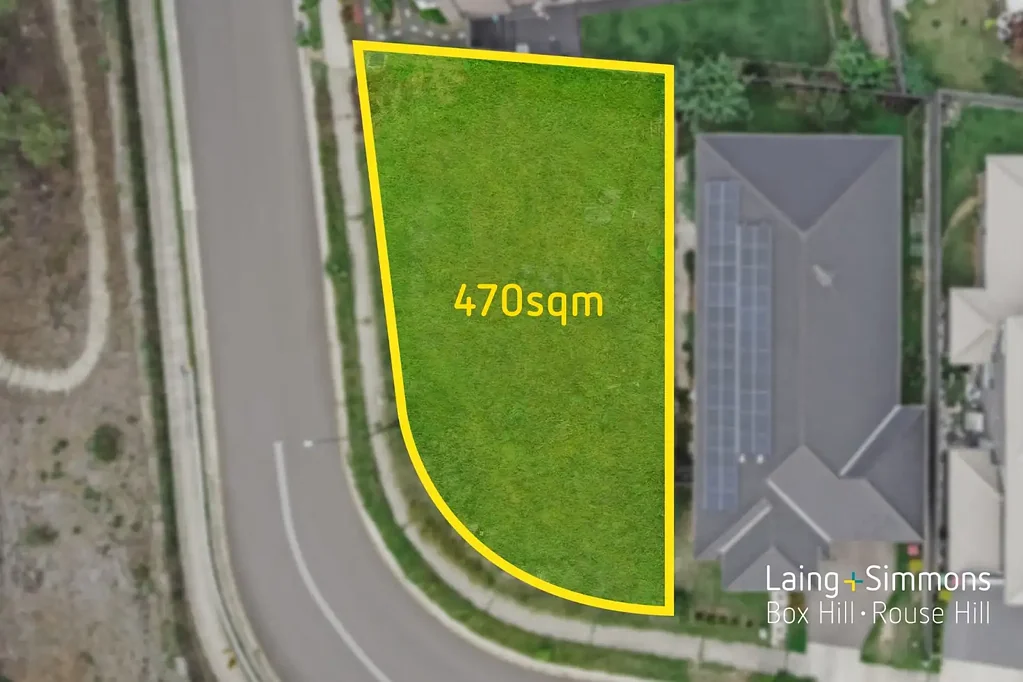 74 Mulholland Ave, Campbelltown, NSW 2560