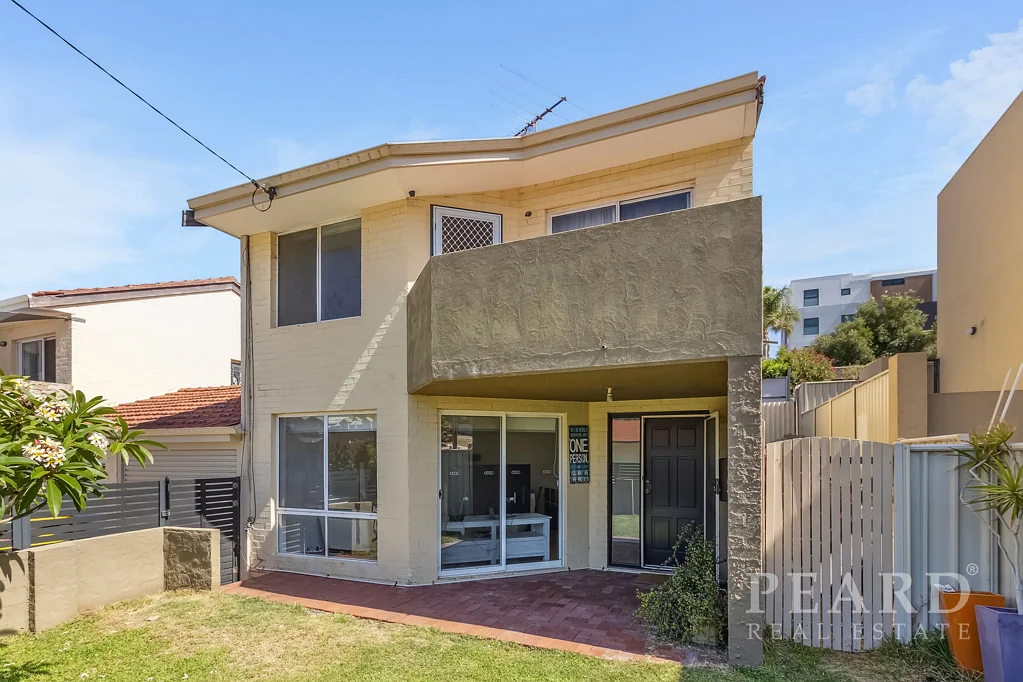 27 Manning Street, Scarborough, WA 6019