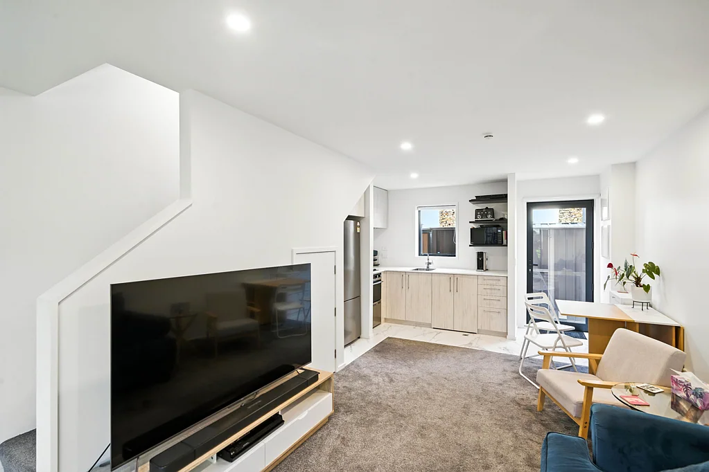 Christchurch Central 2कमरा Sleek, Stylish & Central!