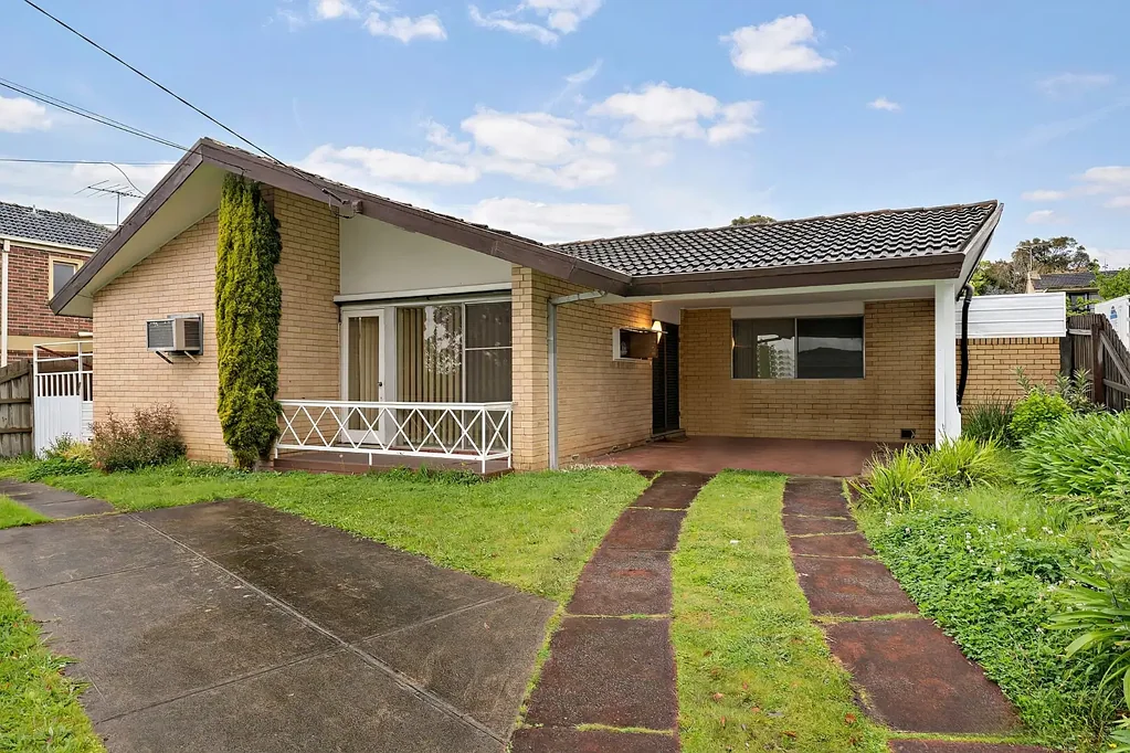 Templestowe Lower 4 Bedroom High profile development with approved plans.