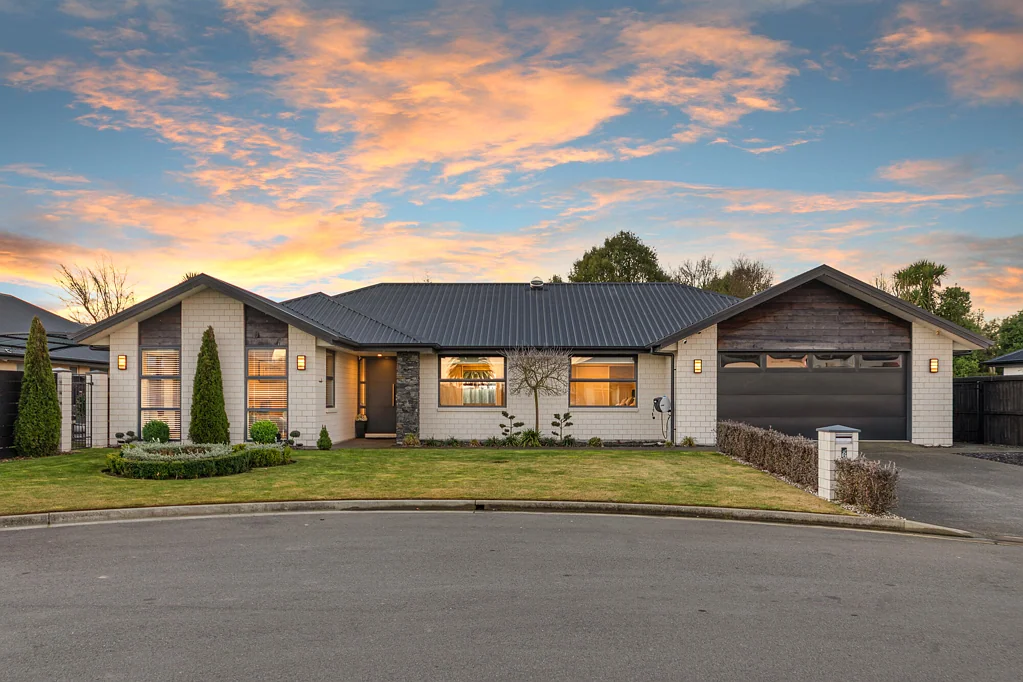 Kaiapoi 4Phòng ngủ Modern Living Meets Lakeside Charm