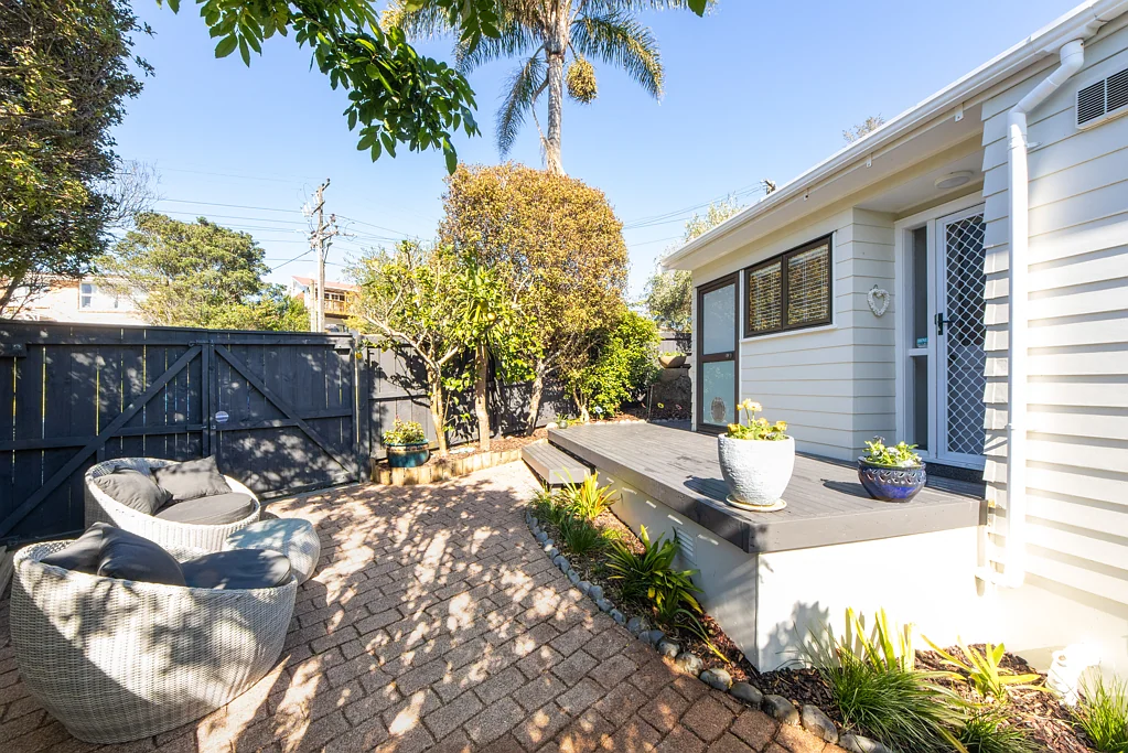 1/7 Barron Drive, Green Bay, Waitakere City, Auckland