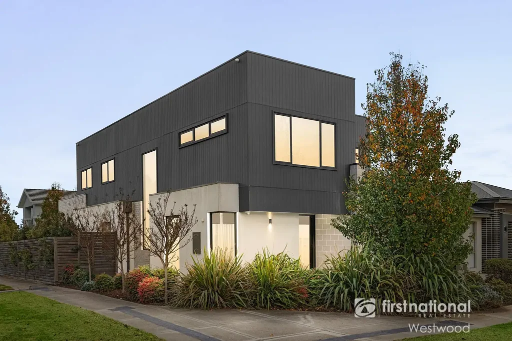 Wyndham Vale 4침실 Display Home Masterpiece in the Heart of Jubilee Estate