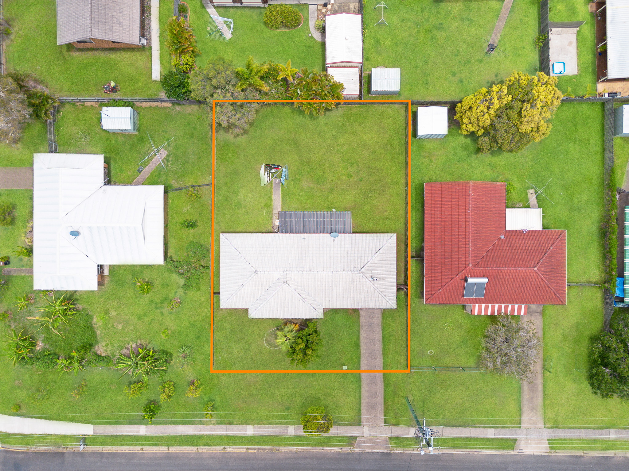 77 EXETER ST, TORQUAY QLD 4655, 0房, 0浴, House