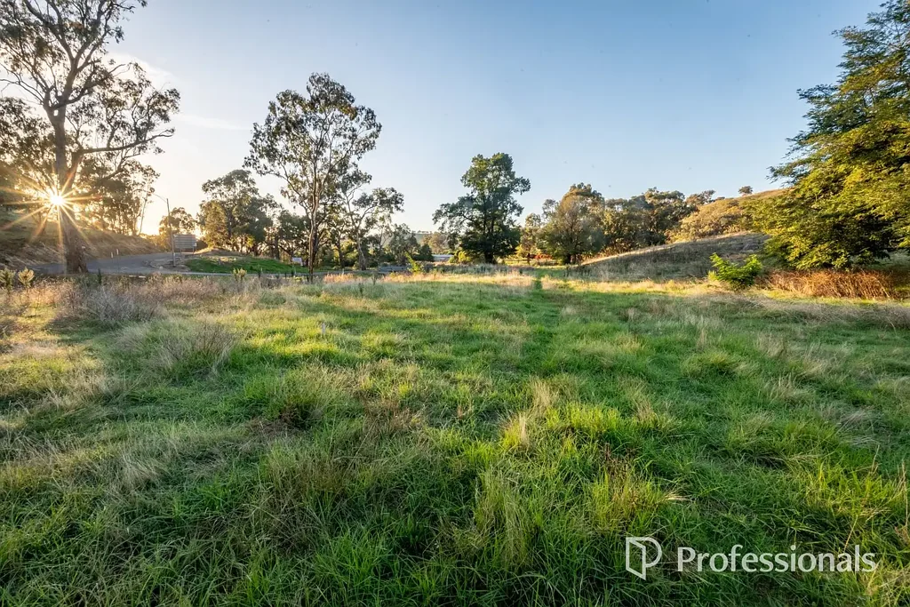 West Wodonga LIFESTYLE LIVING OR DEVELOP & REAP THE REWARDS!!