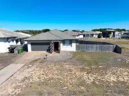 157 Queens Road, Bowen