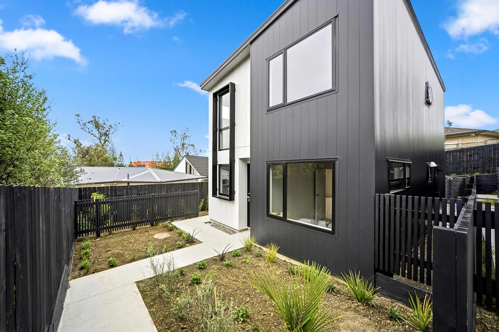 Forrest Hill 4 Bedroom Freestanding + Double Westlake + Entry Level