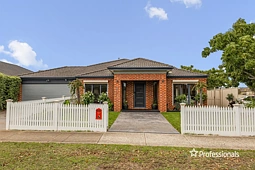8 Addicott Way, Taylors Hill
