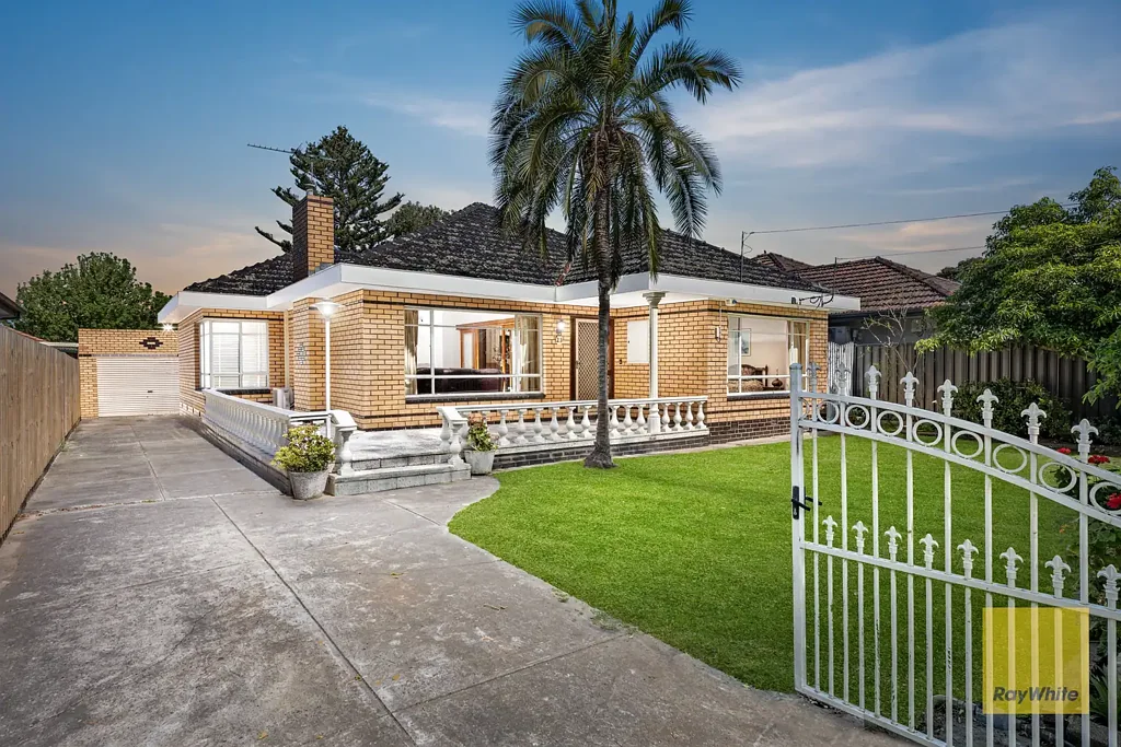 St Albans 4房 Central St Albans 核心地段的稀有机会 A Rare Opportunity in the Heart of Central St Albans