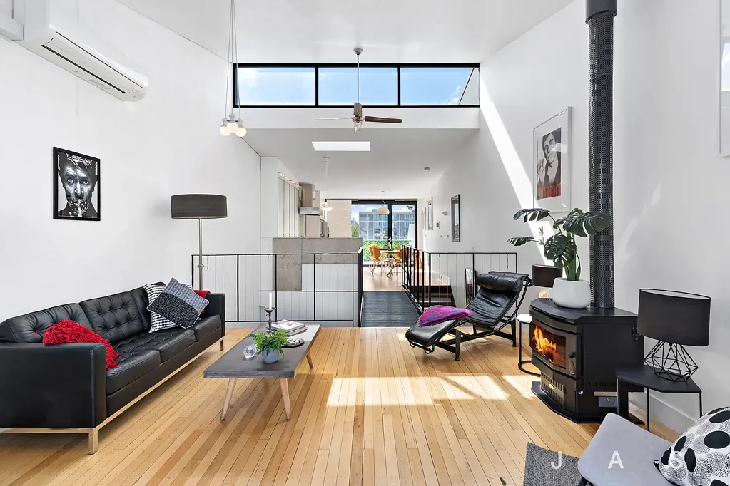 19 Bute Street, Seddon, VIC 3011