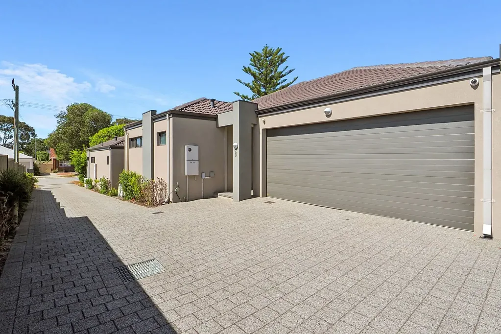 23B Winchelsea Road, Nollamara, WA 6061