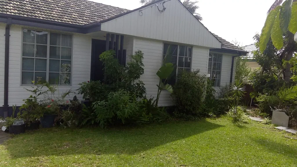 Holsworthy 5غرفة نوم Two homes Two incomes