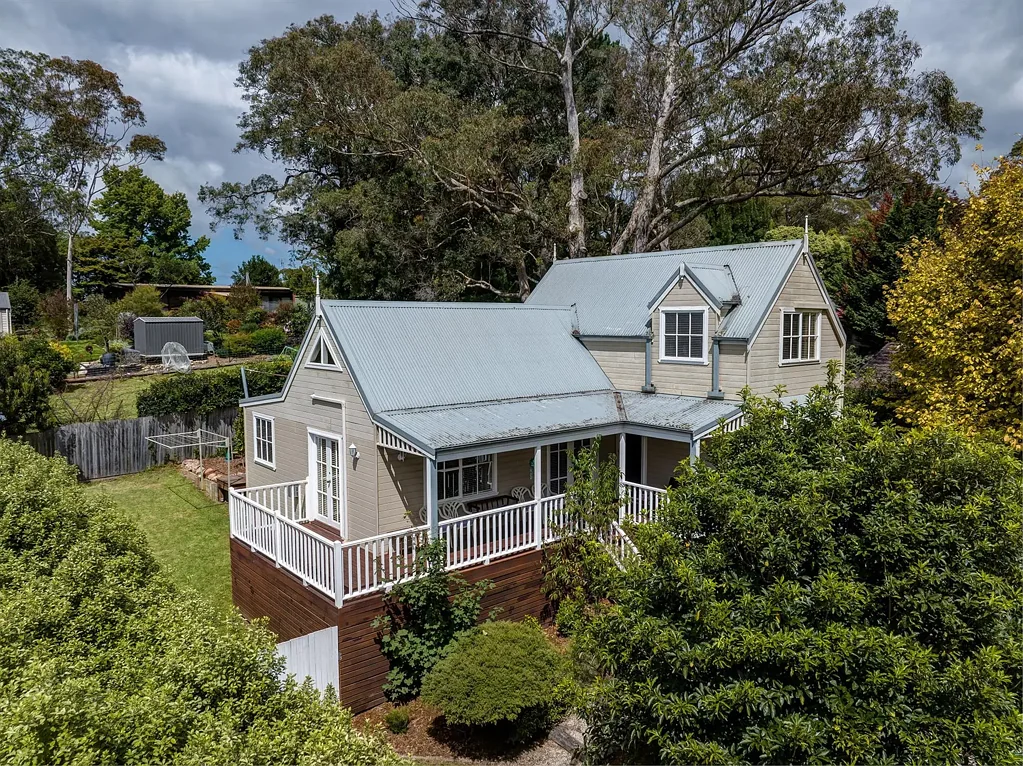 Bundanoon 4房  A fairytale facade