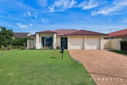 4 Tallowwood Way, Thornton
