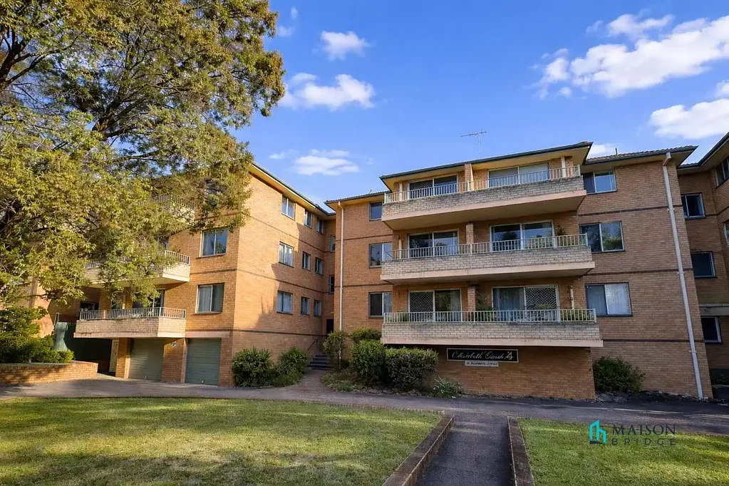 Parramatta 3Moenga Freshly Renovated North-Facing Unit in Prized Riverside Location