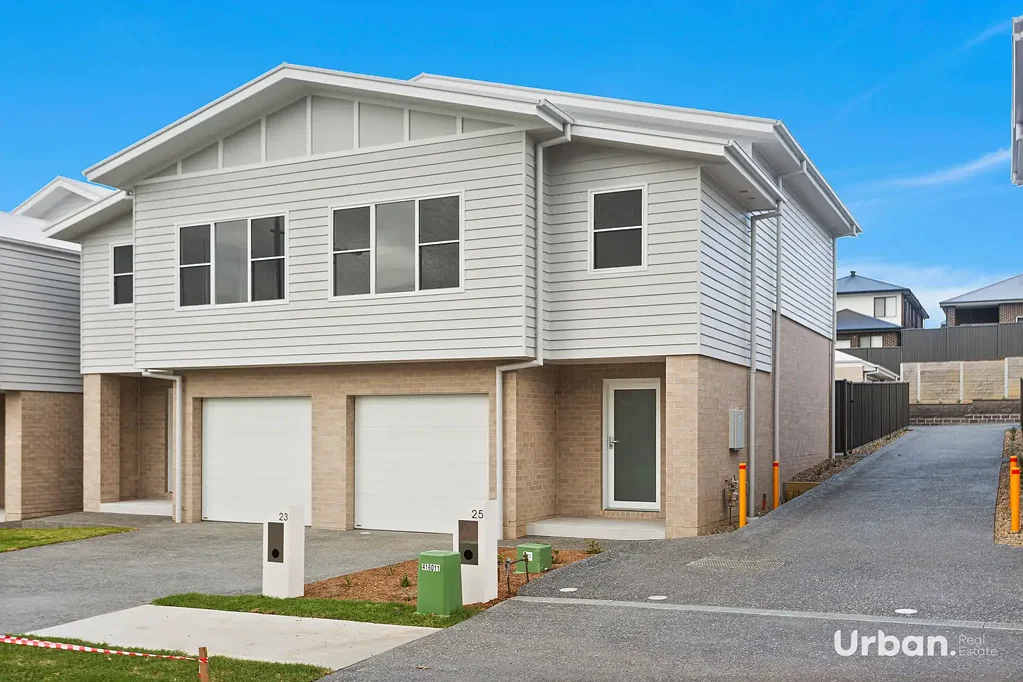 21 Foxground Parade, Tullimbar, NSW 2527