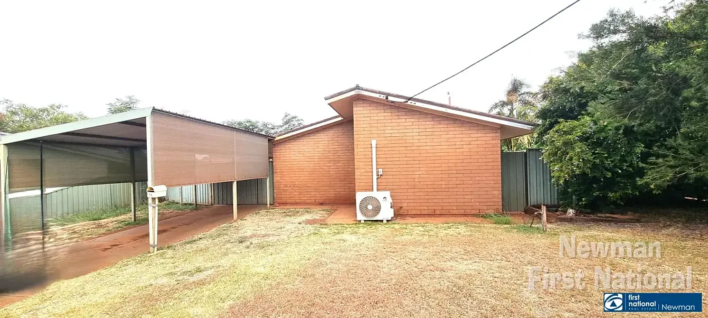 3 BEDROOMS PLUS POOL