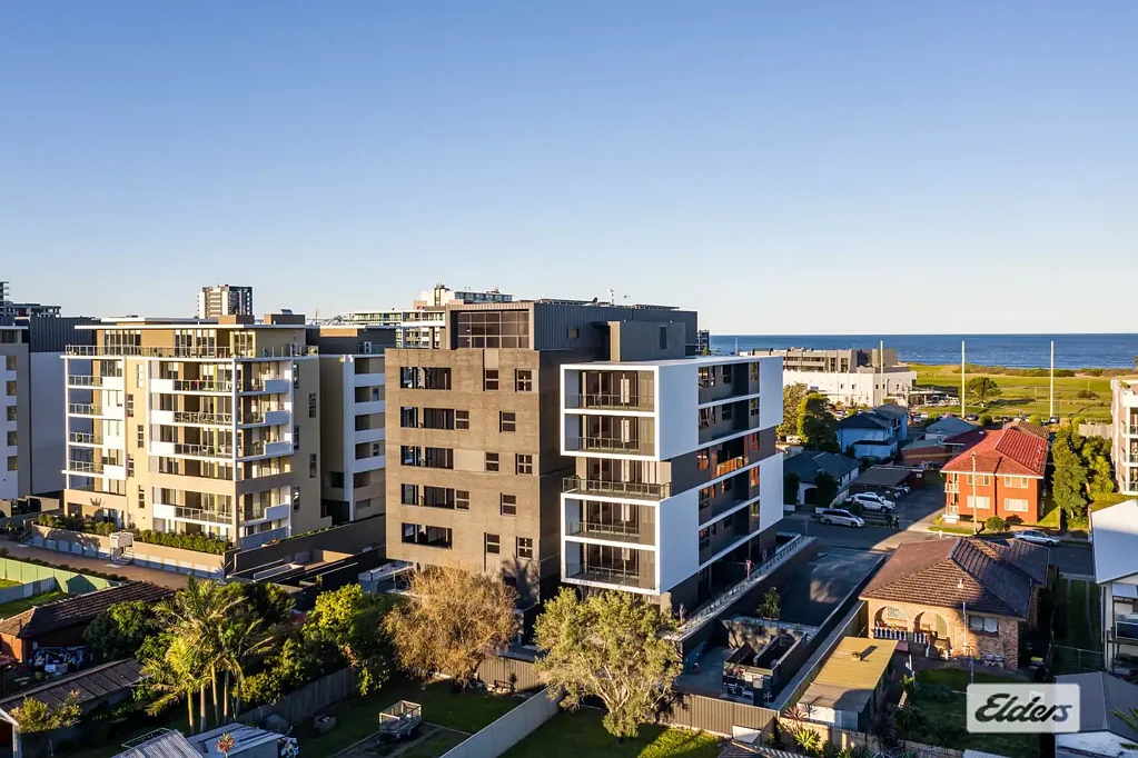 SOUTHBANK APARTMENTS - 14 Beatson Street WOLLONGONG