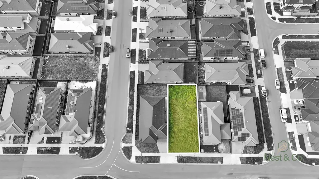 Beveridge Premium 450sqm Block in a Rapidly Growing Community