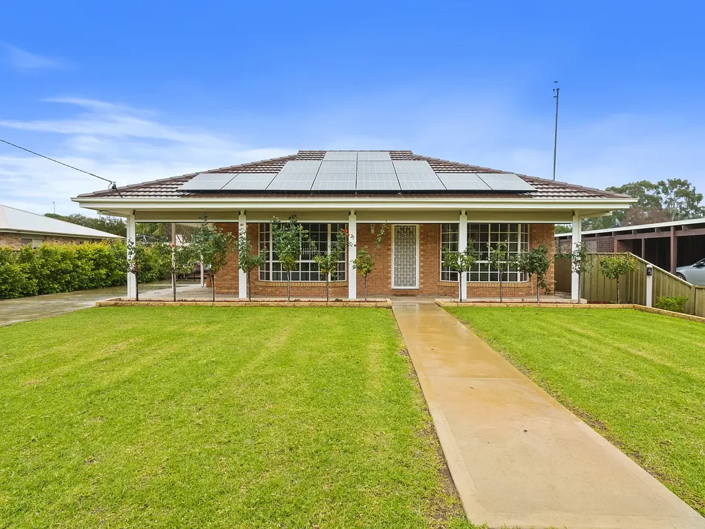 Tocumwal 3Kwarto Prime Position – Spacious Living Between Club Tocumwal & the Town Centre