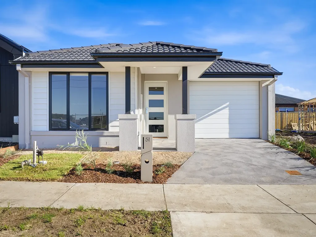 NEW BUILD HOME FOR RENT IN LARA