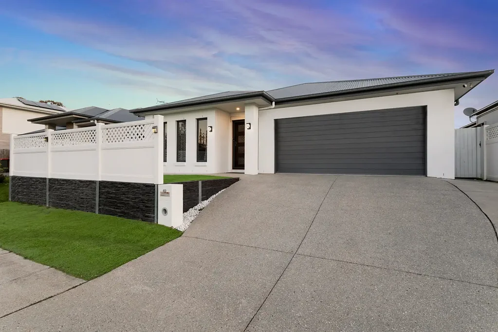 Bracken Ridge 4Zimmer Modern Family Living in Bracken Ridge