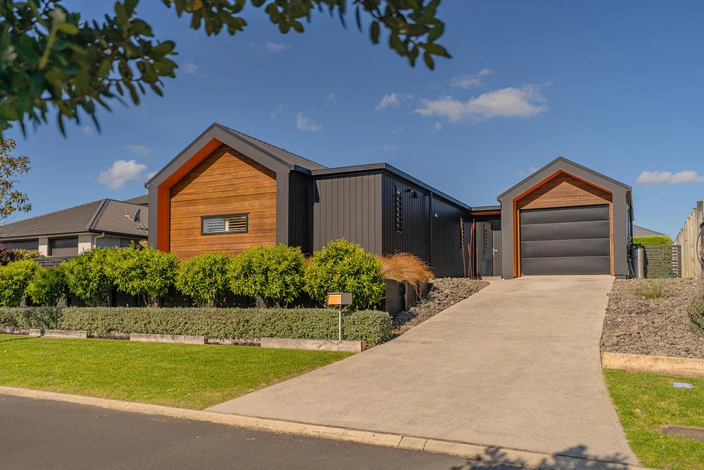 Whitianga 3غرفة نوم EXCEPTIONAL DAVID REID & STUNNING ITALIAN KITCHEN