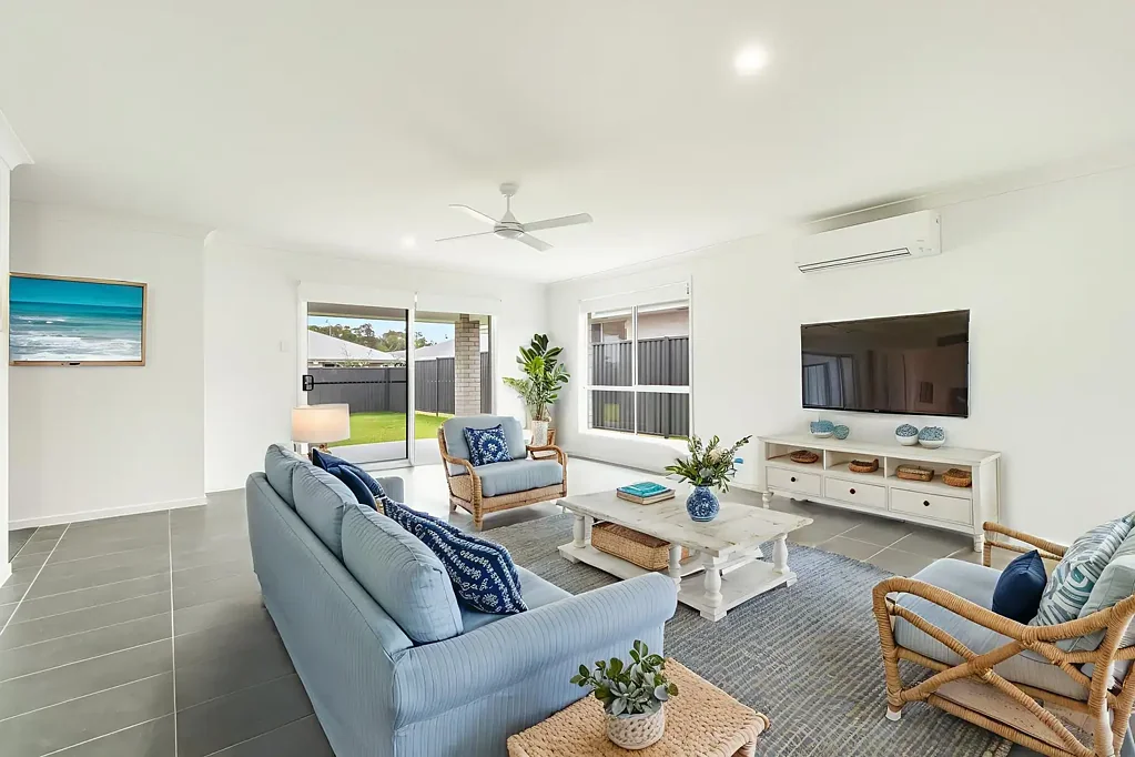 16 Bushy Street, Yamba, NSW 2464