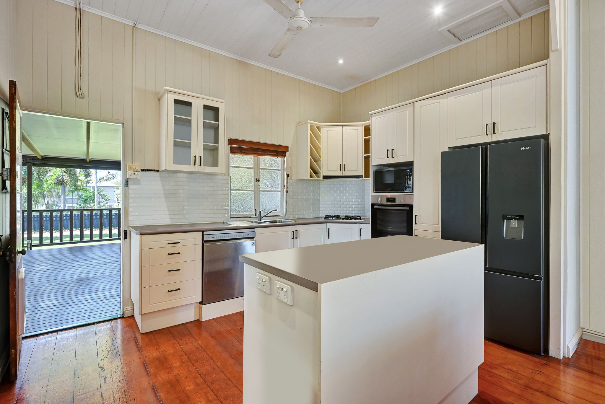 7 HAIG ST, PIMLICO QLD 4812, 0 Kuwarto, 0 Banyo, House