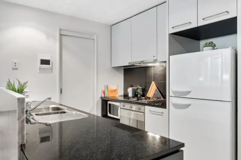 Stylish City Living in the Heart of Melbourne
