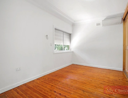 63 & 63a Johnston Road, Bass Hill, South Western Suburbs, 5部屋, 2バスルーム, House
