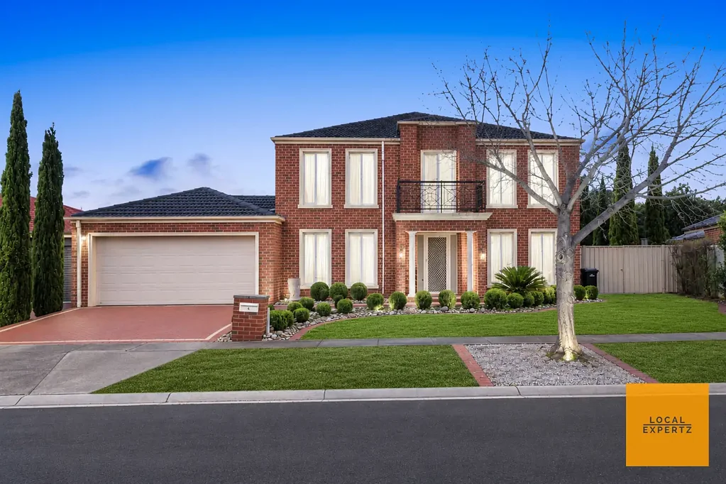 Melton West 5 Slaapkamer Grand Family Living with Exceptional Space, Side Access and Proximity to all Major Amenities!