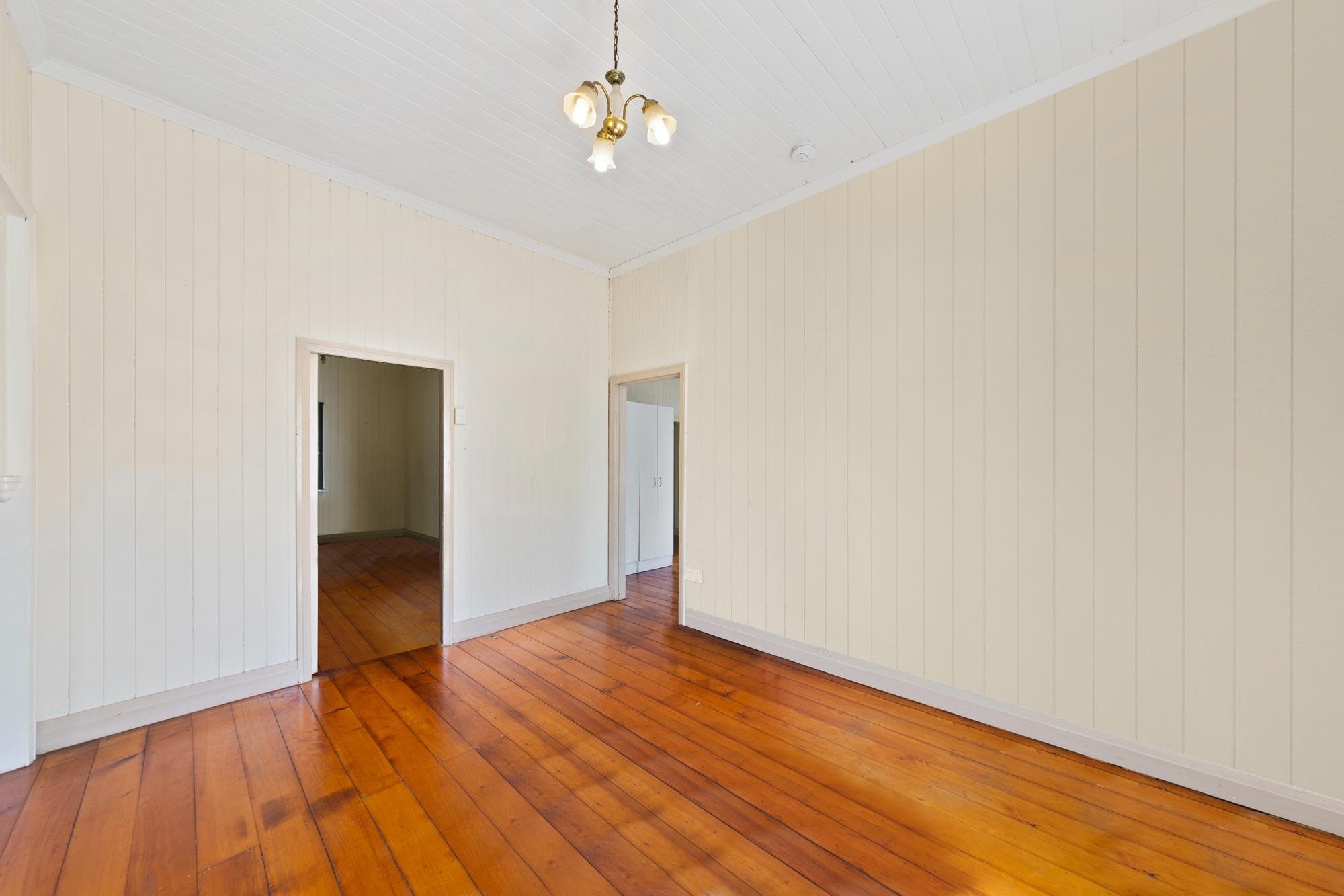 91 DUNELLAN ST, GREENSLOPES QLD 4120, 0 chambres, 0 salles de bain, House